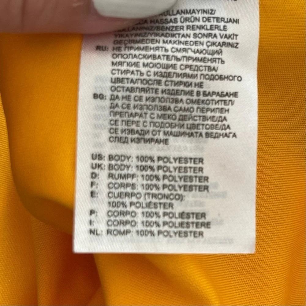 AG:  Adidas Climacool Indiana Pacers Shirt Men’s Size M Long Sleeves Yellow